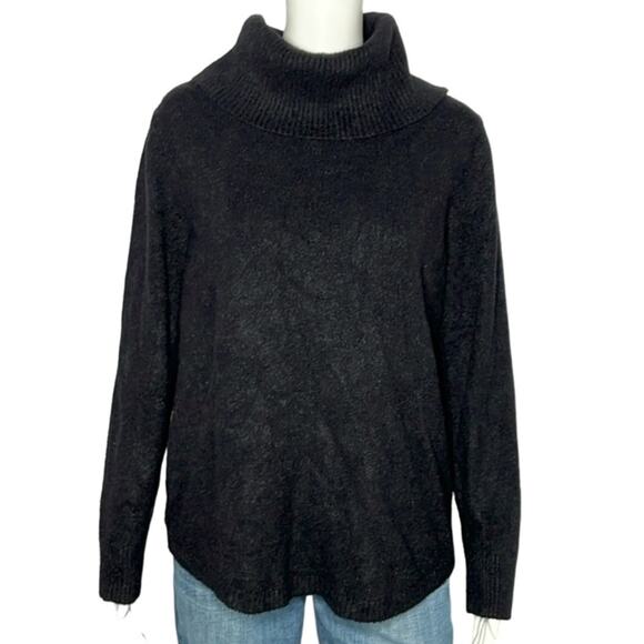 Rachel Zoe Sweaters - Rachel Zoe mock neck black sweater size L